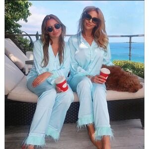 Lola + The Boys 2- Piece Satin Pajama Set Sky Feather Silky Size Small Blue